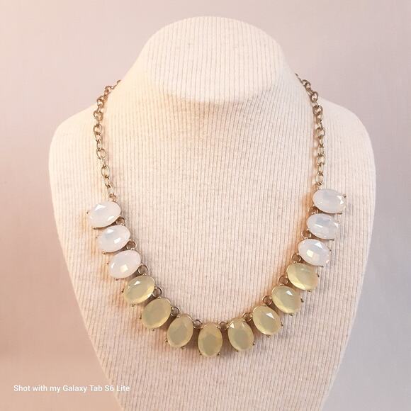 Choker Bib Necklace With Faceted Oval Moonstones On Cable Chain Links - Picture 1 of 10